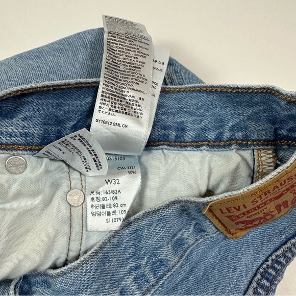 Levi’s 501 Denim Shorts - Picture 3 of 3